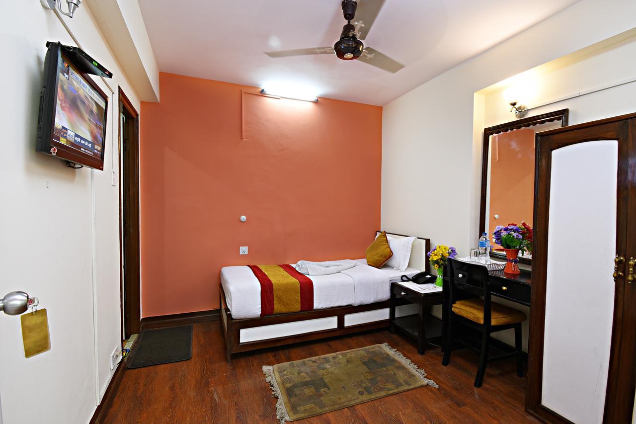Hotel Pleasure Home Kathmandu Ngoại thất bức ảnh
