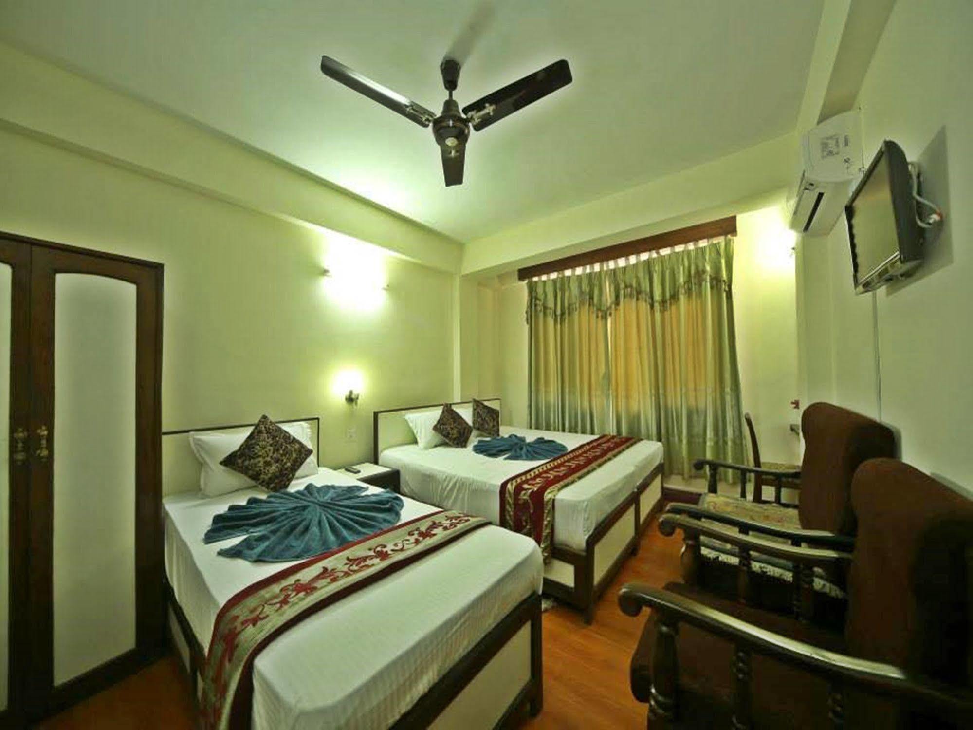 Hotel Pleasure Home Kathmandu Ngoại thất bức ảnh