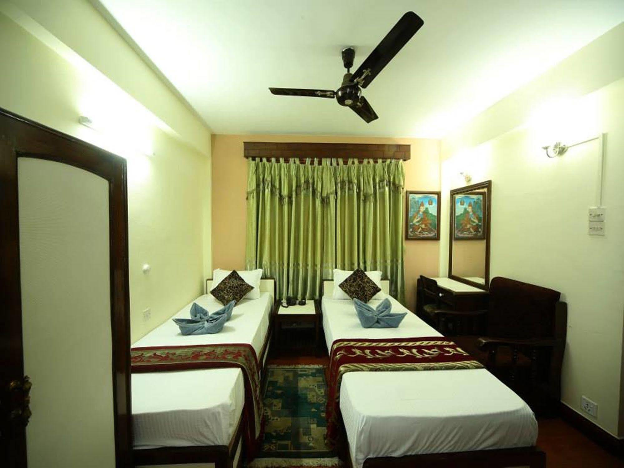 Hotel Pleasure Home Kathmandu Ngoại thất bức ảnh